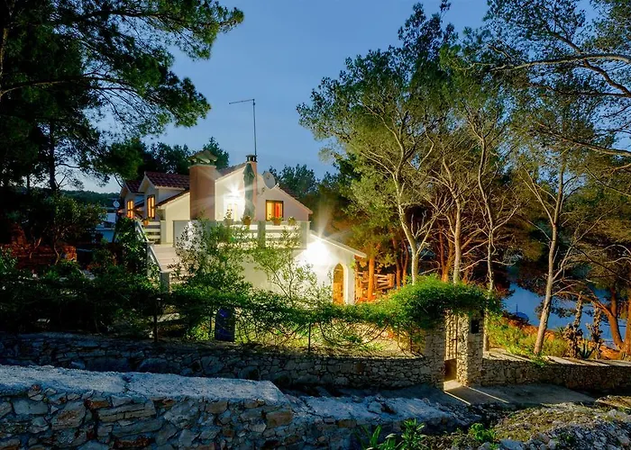 Ante Milna (Brac)