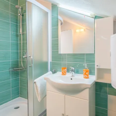 Ante Apartamento Milna (Brac)